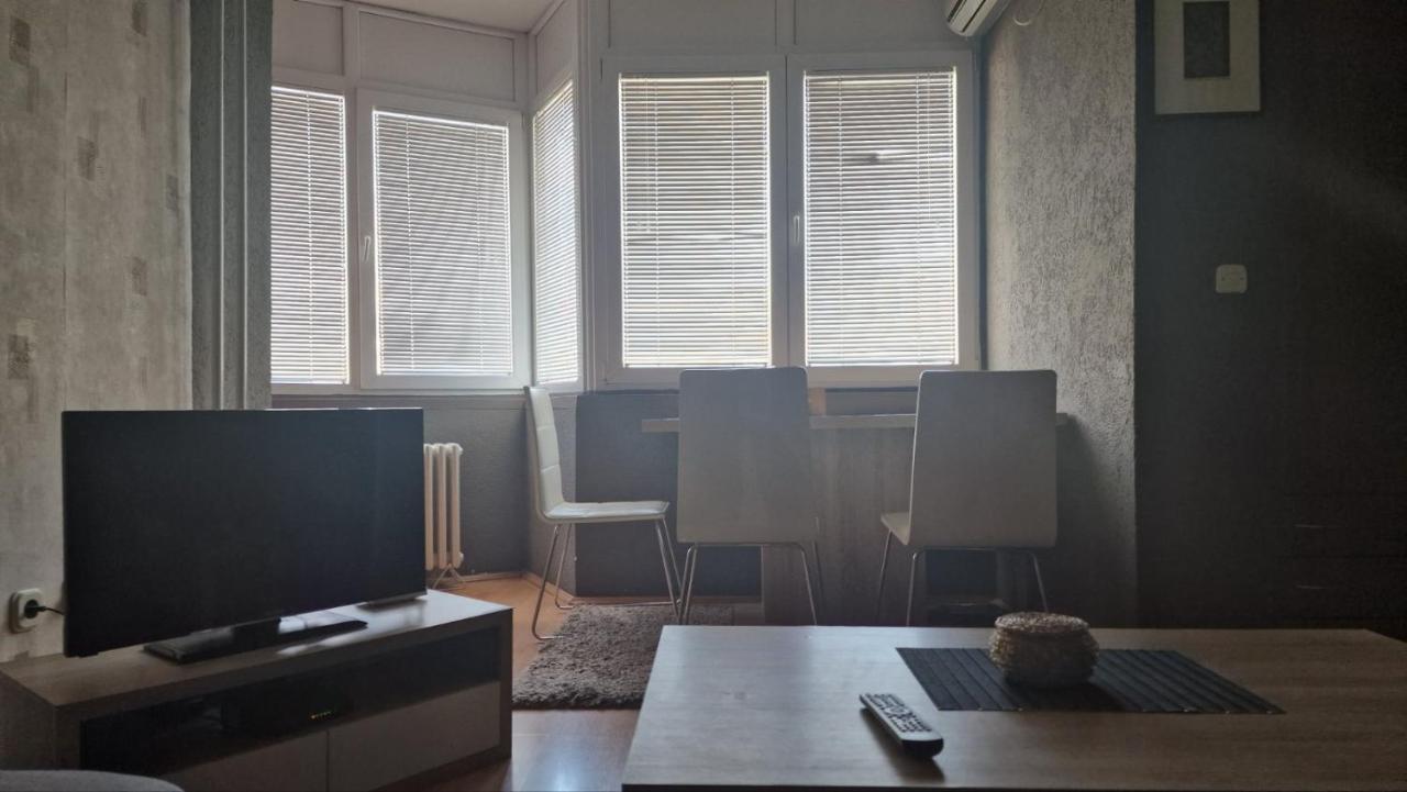 Skopje Plaza Apartment Экстерьер фото
